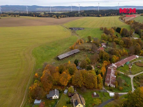 Prodej stavebního pozemku 1484 m²