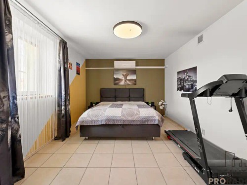 Prodaný  dům 256 m², pozemek 463 m²