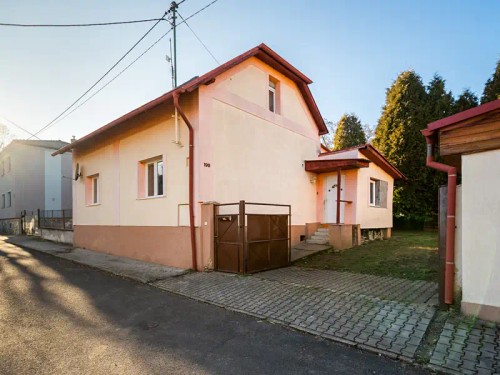 Prodaný dům 130 m², pozemek 770 m²