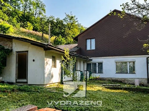 Prodej chalupy 160 m², pozemek 733 m²