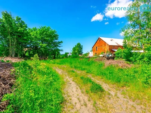 Prodej stavebního pozemku 2399 m²
