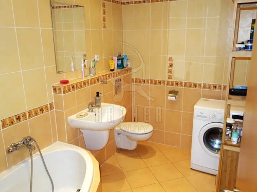 Prodej bytu 2+kk 64 m²