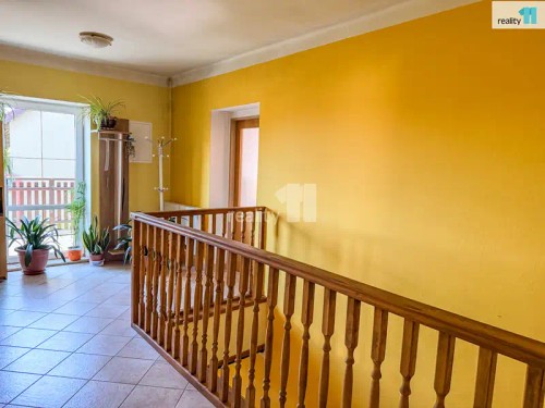 Prodej domu 200 m², pozemek 6424 m²