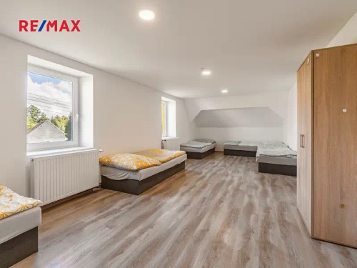 Prodej domu 361 m², pozemek 1335 m²