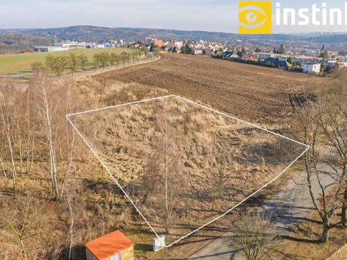Prodej stavebního pozemku 1371 m²