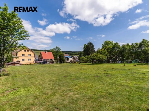 Prodej domu 328 m², pozemek 758 m²