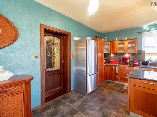 Prodej domu 372 m², pozemek 3764 m²