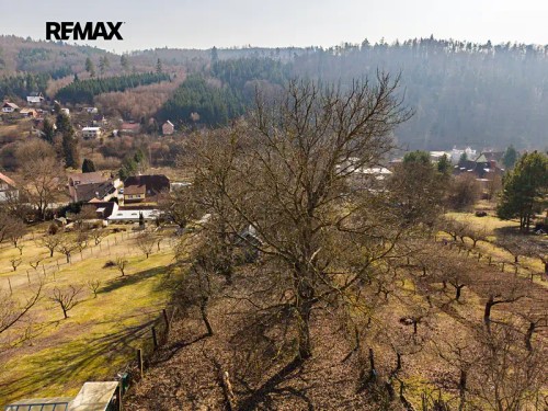 Prodej stavebního pozemku 1209 m²
