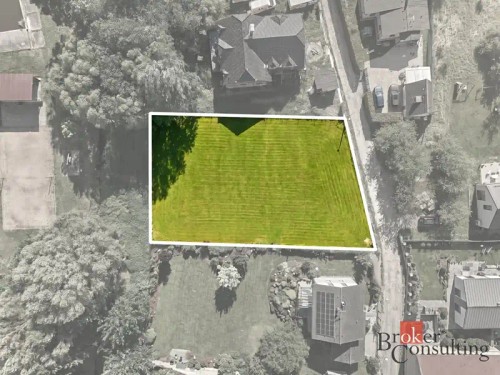 Prodej stavebního pozemku 1358 m²
