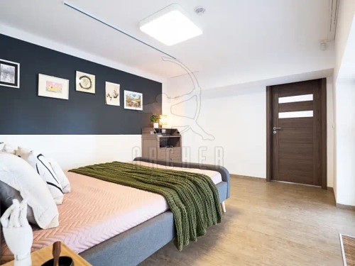 Prodej atypického bytu 240 m²