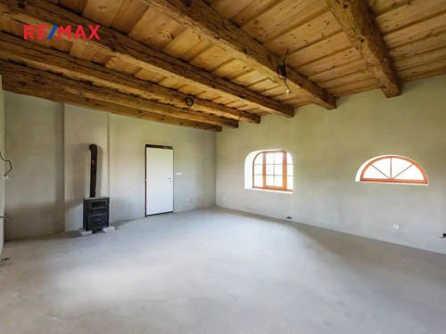 Prodej zemědělské usedlosti 350 m², pozemek 11288 m²