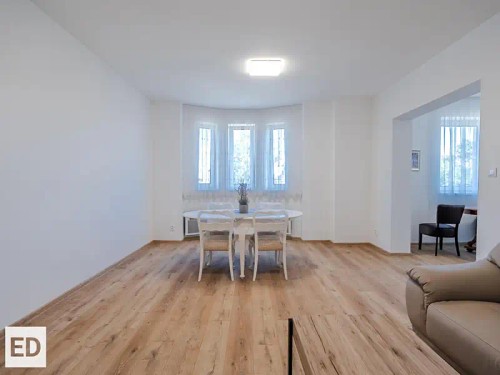 Prodej bytu 2+1 70 m²