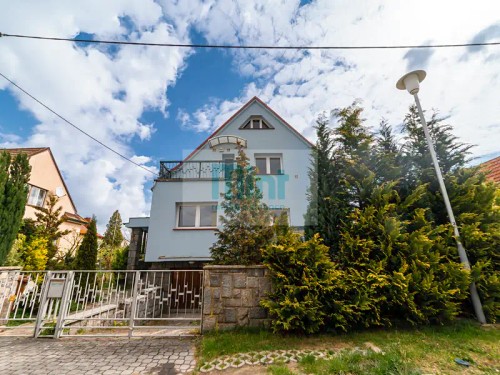 Prodej domu 250 m², pozemek 661 m²