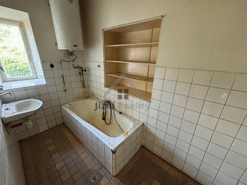 Prodej domu 200 m², pozemek 1379 m²