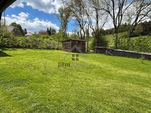 Prodej domu 300 m², pozemek 1500 m²