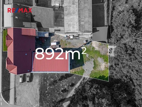 Prodej domu 686 m², pozemek 892 m²