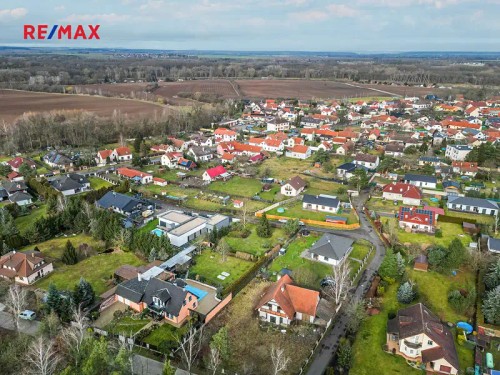 Prodej stavebního pozemku 829 m²