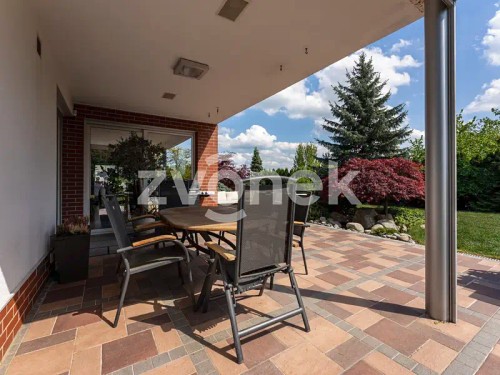 Prodej vily 479 m², pozemek 1503 m²