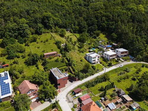 Prodej stavebního pozemku 1276 m²