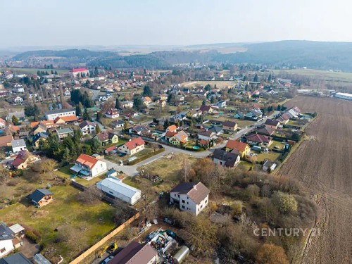 Prodej stavebního pozemku 962 m²