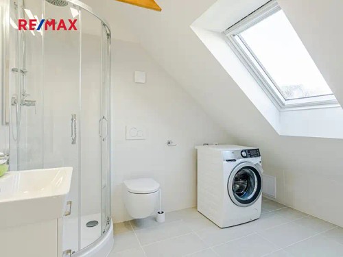 Prodej domu 200 m², pozemek 122 m²