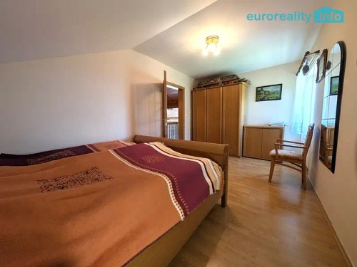 Prodej domu 160 m², pozemek 2696 m²