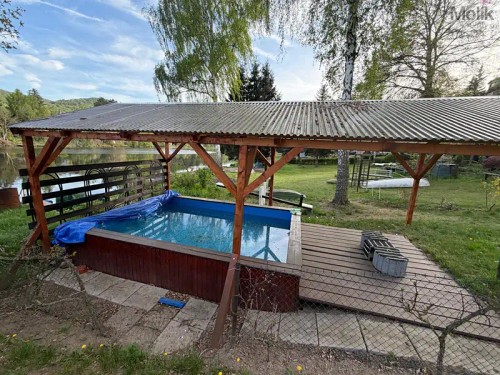 Prodej chaty 77 m², pozemek 270 m²