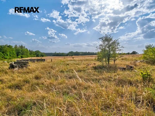 Prodej stavebního pozemku 7108 m²