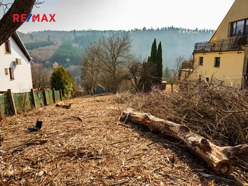 Prodej stavebního pozemku 1209 m²