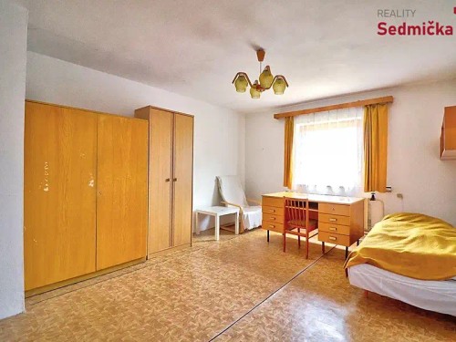 Prodej domu 318 m², pozemek 1300 m²