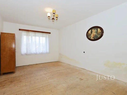 Prodej domu 116 m², pozemek 9463 m²