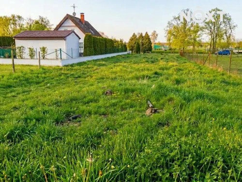 Prodej stavebního pozemku 1348 m²