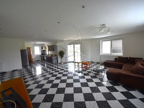 Prodej domu 240 m², pozemek 715 m²