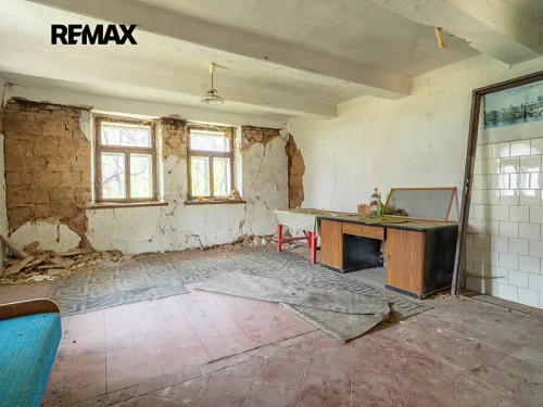 Prodej stavebního pozemku 1093 m²