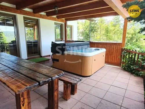 Prodej domu 268 m², pozemek 1827 m²