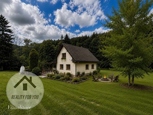 Prodej domu 220 m², pozemek 3984 m²
