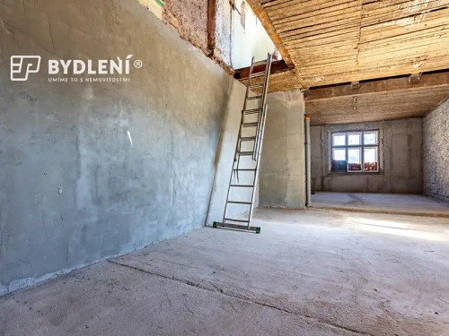 Prodej projektu 153 m², pozemek 551 m²