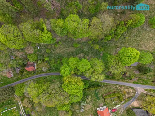Prodej stavebního pozemku 1330 m²