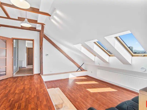 Prodej bytu 3+kk 77 m²