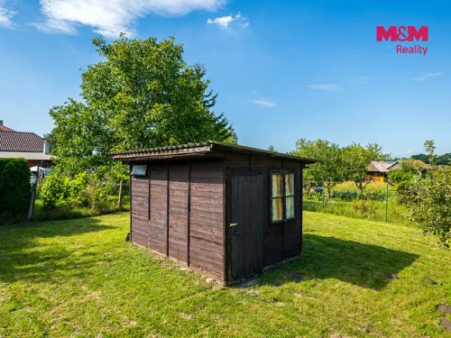 Prodej stavebního pozemku 1676 m²