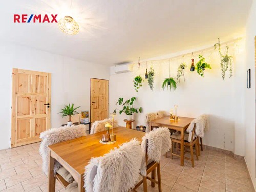 Prodej domu 267 m², pozemek 2238 m²