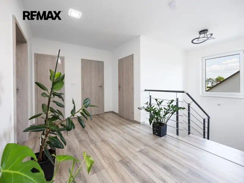 Prodej domu 234 m², pozemek 715 m²
