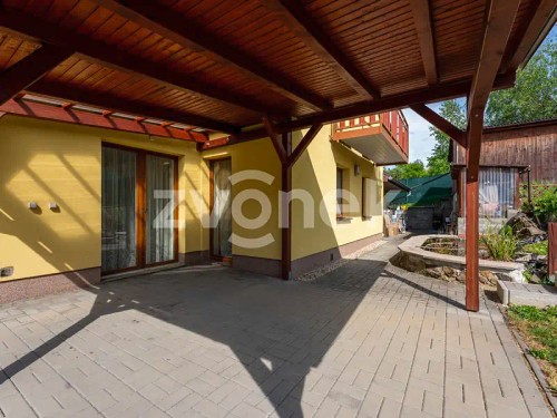 Prodej domu 186 m², pozemek 914 m²