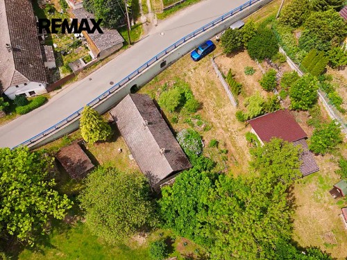 Prodej stavebního pozemku 1086 m²
