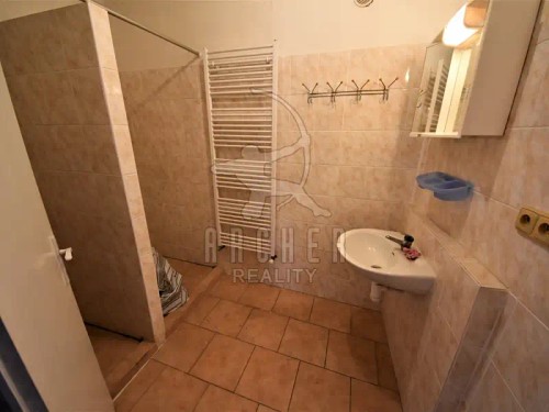Prodej domu 770 m², pozemek 1076 m²