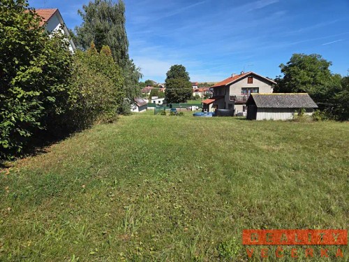 Prodej stavebního pozemku 1222 m²