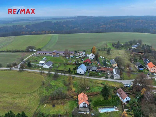 Prodej stavebního pozemku 882 m²