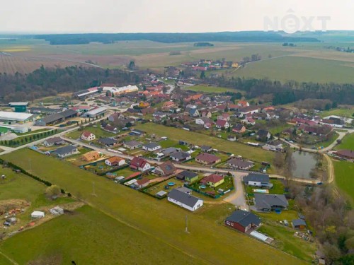 Prodej stavebního pozemku 7273 m²