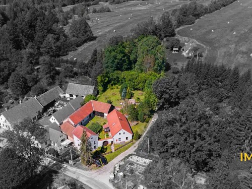 Prodej domu 300 m², pozemek 2937 m²