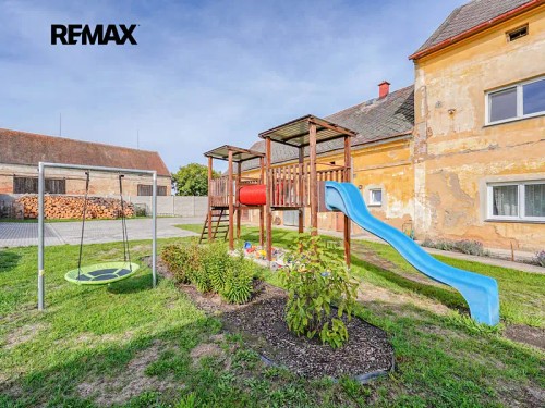 Prodej domu 220 m², pozemek 1917 m²